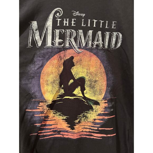 NWT Disney The Little Mermaid Neon Silhouette Black Tee sz XL - Picture 2 of 3